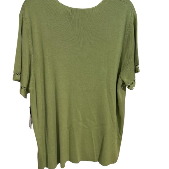 NWT   LIGHTWEIGHT SHOR SLEEVE SWEATER w/Neckline Detail PLUS: 2X      #2 - Picture 5 of 11
